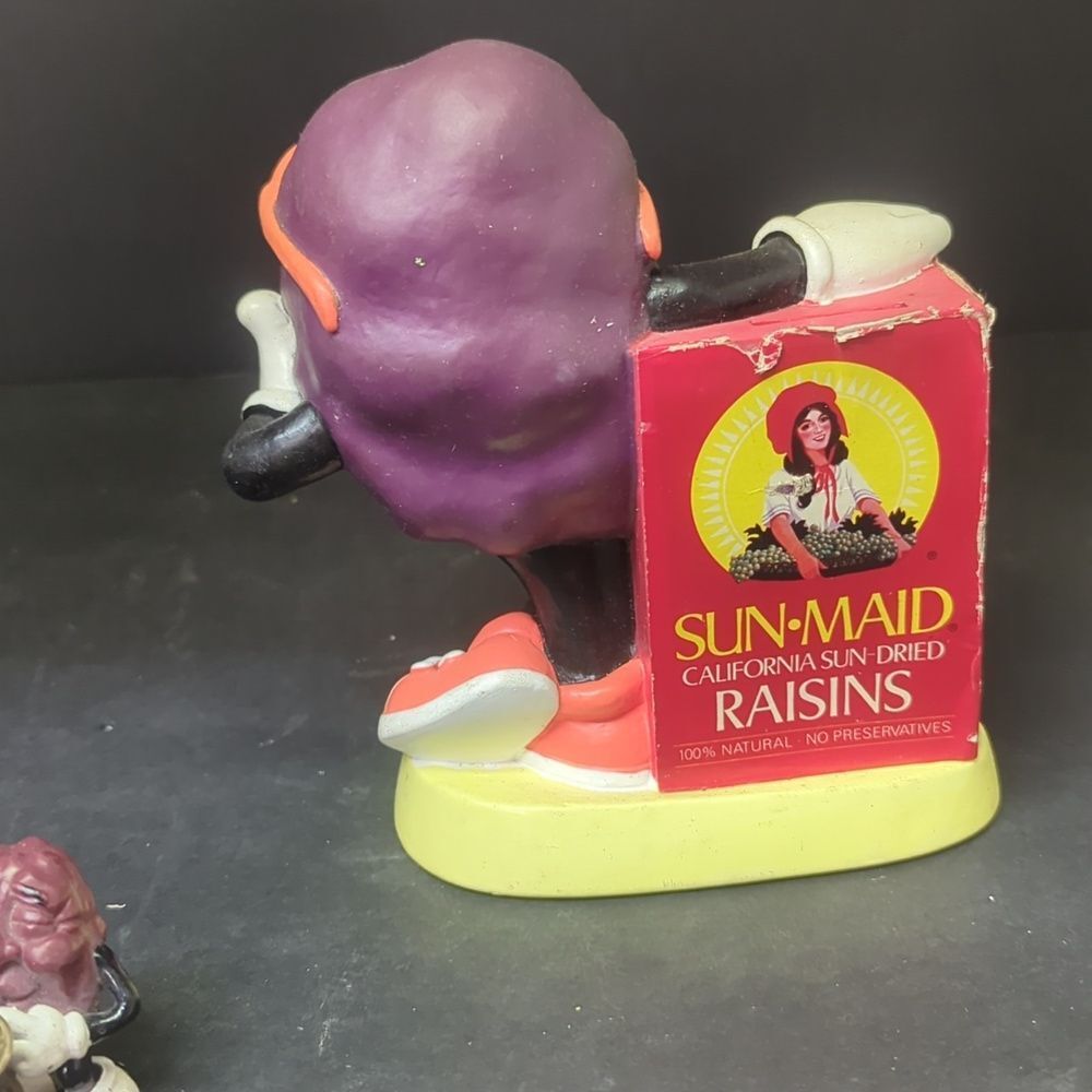 1987 CALRAB CALIFORNIA RAISINS BANK SUN-MAID sunmaid & ADVERTISING FIGUREs - Picture 3 of 8